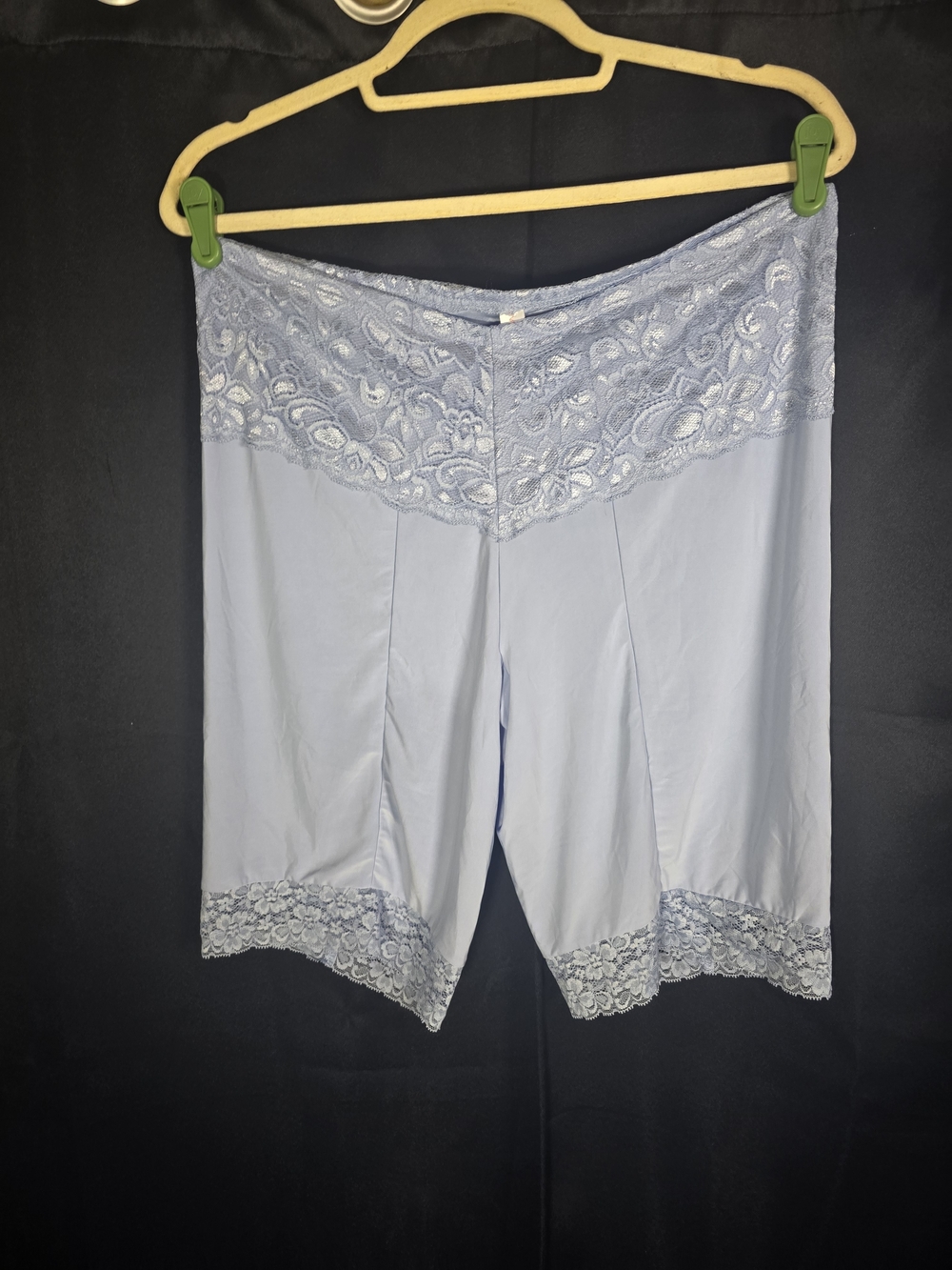 Undersummer Shortlettes